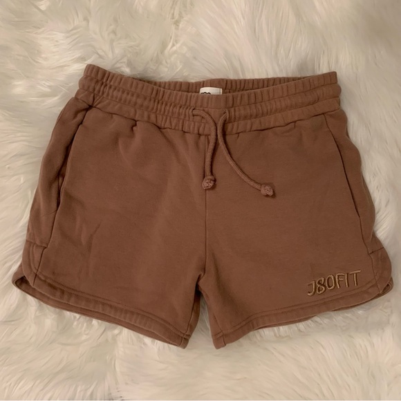 J80Fit Recharge Shorts Medium Athletic Chocalate Hot Cocoa Tan Beige Brown - Picture 1 of 12